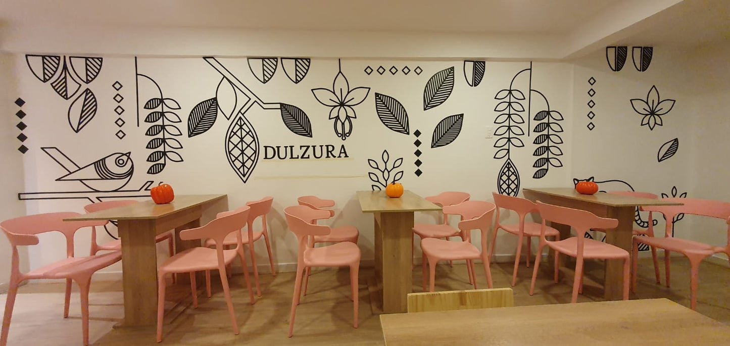 Diseño pared local ➡ WhatsApp