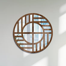 Cargar imagen en el visor de la galería, Armonía - Espejo decorativo 30 cm en madera
