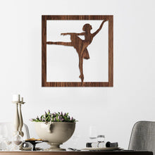 Cargar imagen en el visor de la galería, Bailarina - Cuadro decorativo en madera - FABRITECA
