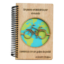 Cargar imagen en el visor de la galería, Bicicleta - Libreta o cuaderno en madera - FABRITECA
