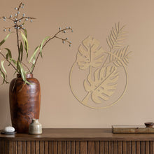 Cargar imagen en el visor de la galería, Hojas tropicales - Figura decorativa en madera
