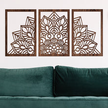 Cargar imagen en el visor de la galería, Mandala de hojas - Cuadros trípticos modernos
