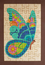 Cargar imagen en el visor de la galería, Rompecabezas para pintar - Mariposa mandala - FABRITECA
