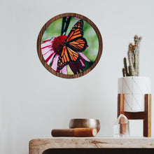 Cargar imagen en el visor de la galería, Mariposa monarca - Diseño con vidrio - FABRITECA
