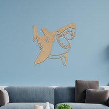Cargar imagen en el visor de la galería, Tiburón - Figura decorativa en madera - FABRITECA
