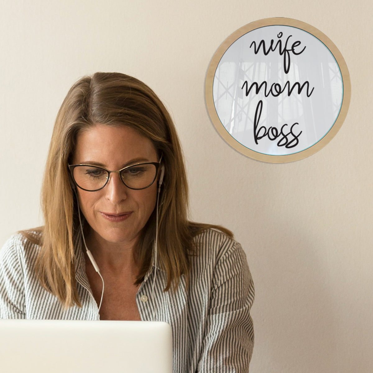 Wife, mom, boss - Cuadro con vidrio